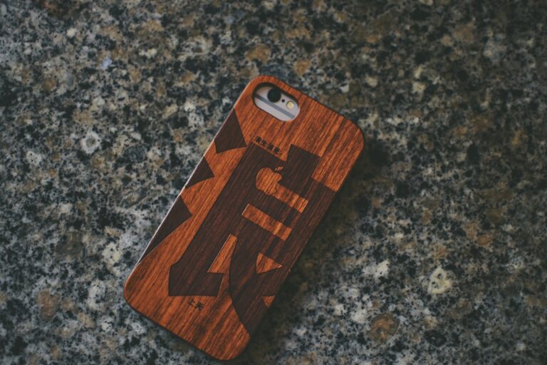 How to Choose the Perfect Phone Cover for Your Needs